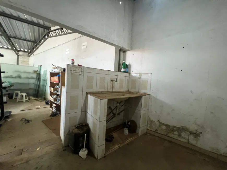 Galpão Comercial com Escritório - Cidade Vera Cruz