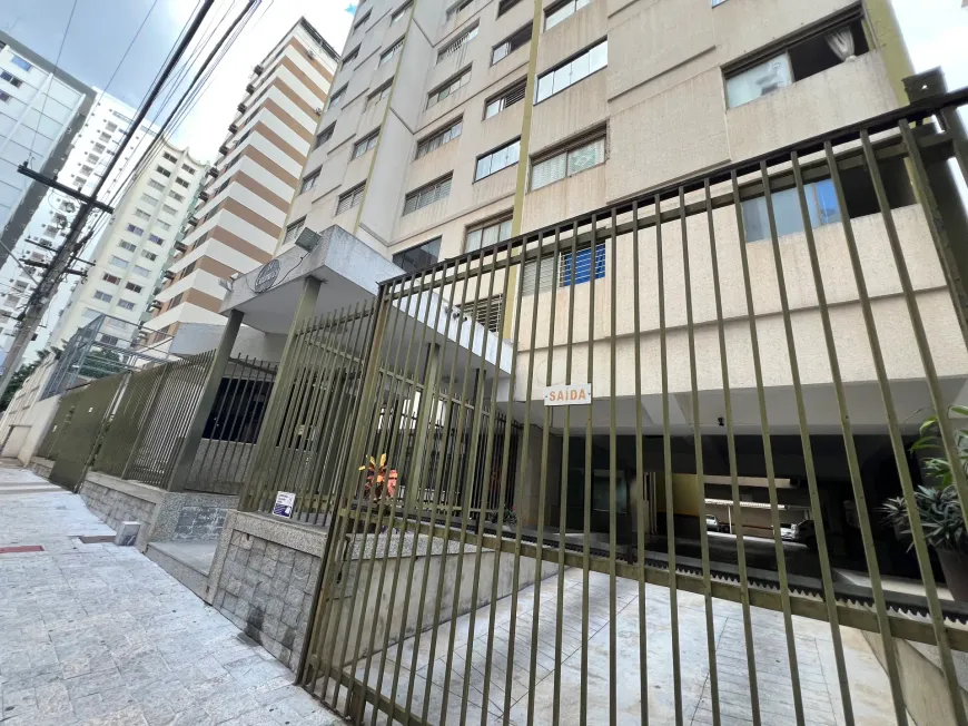 Apartamento Reformado 3 Quartos com Suíte - Setor Oeste