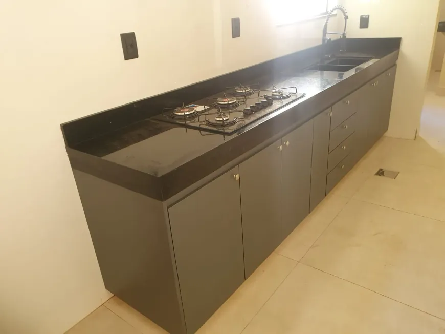 Apartamento Reformado 3 Quartos com Suíte - Setor Oeste - Foto 12