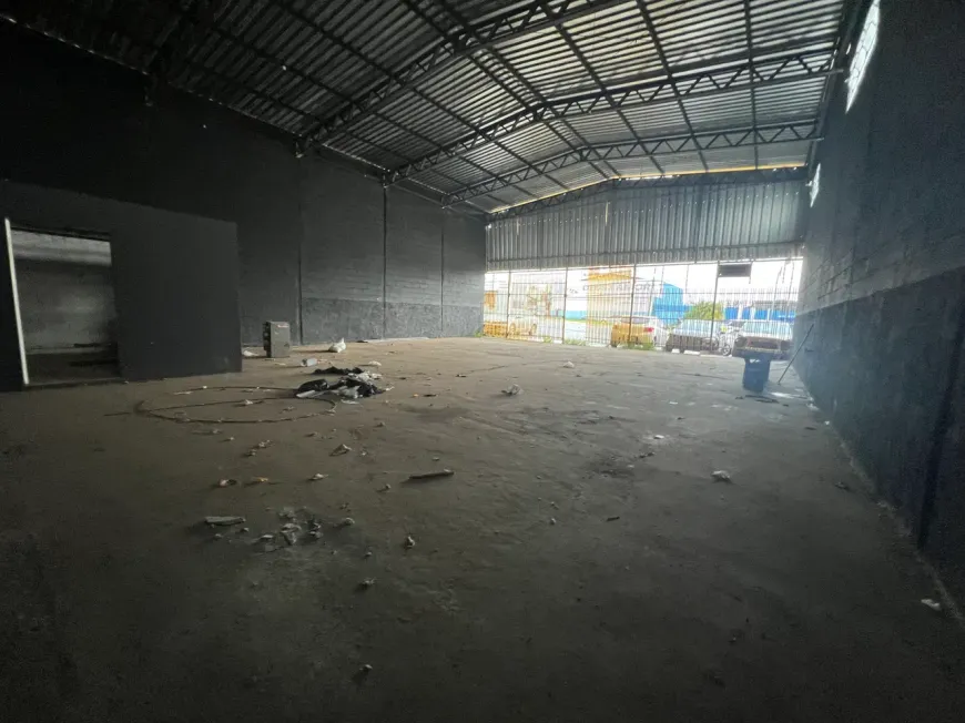 Galpão Comercial para Aluguel - 262m² - Vila Brasília, Aparecida de Goiânia