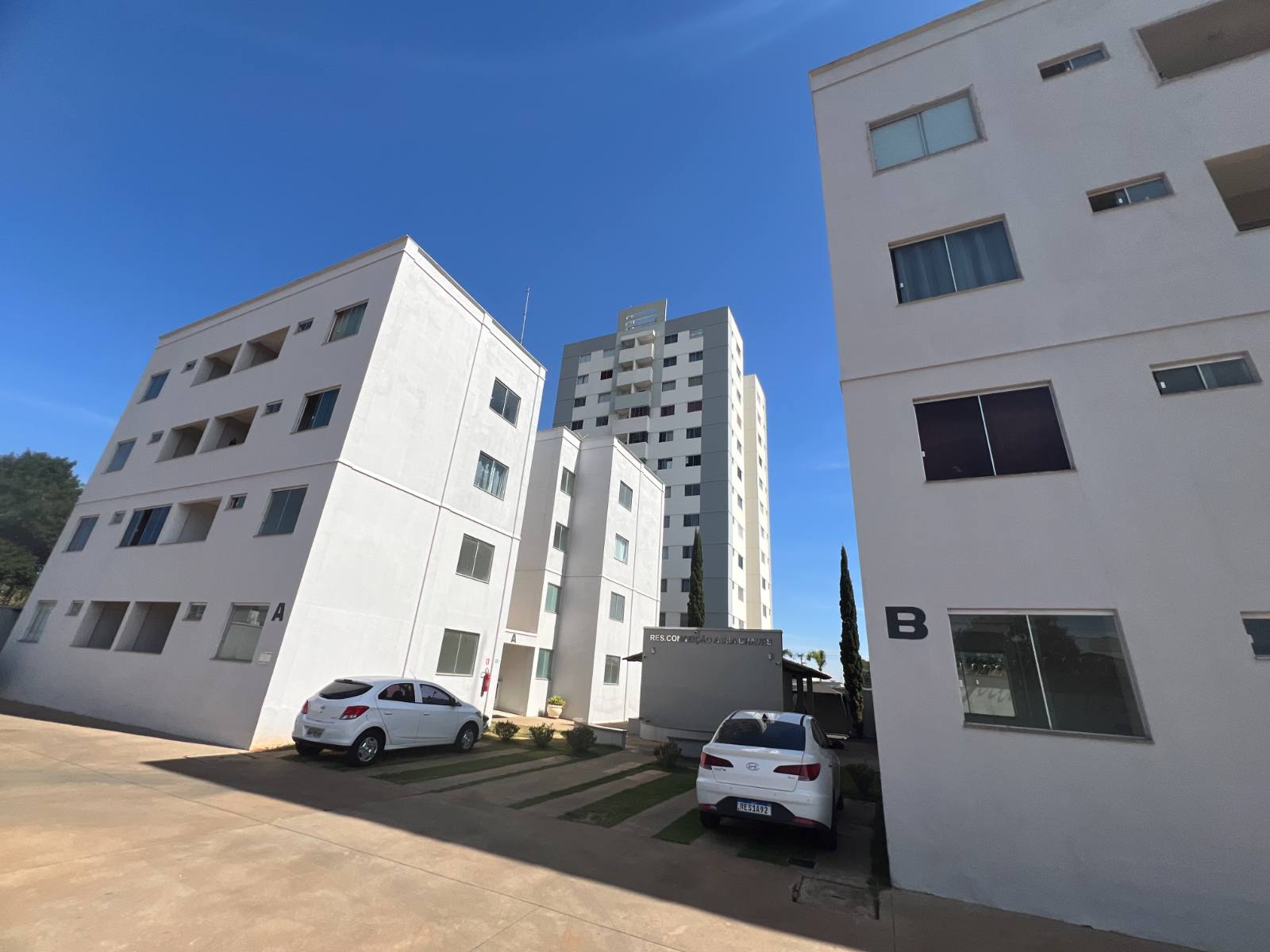 Apartamento 2 Quartos com Suíte - Residencial Conceição Faria Chaves